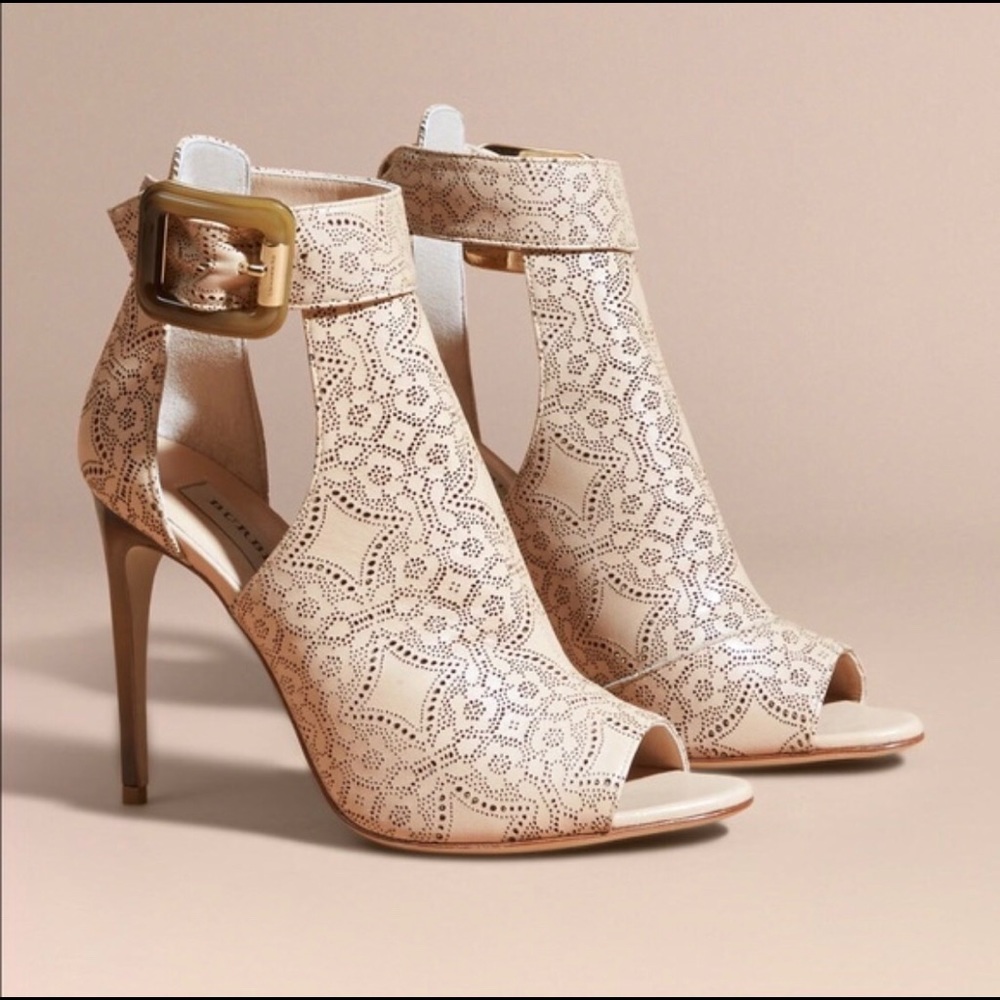 Laser cut heels
